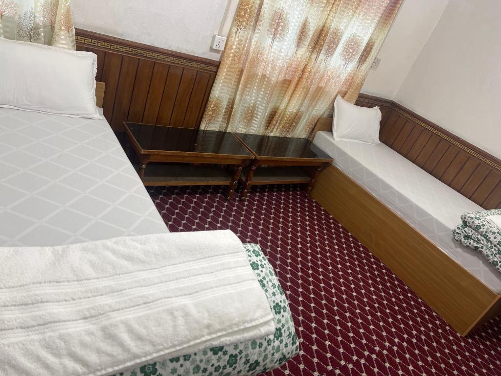 Economy Twin Room
